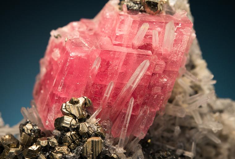 PYRITE with QUARTZ and RHODOCHROSITE